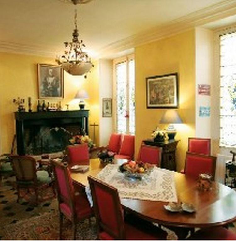 La Cour Des Marotiers Bed & Breakfast Mareuil-sur-Ay Екстериор снимка